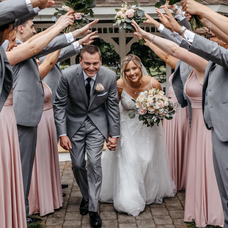 Bride and Groom arch 768x768