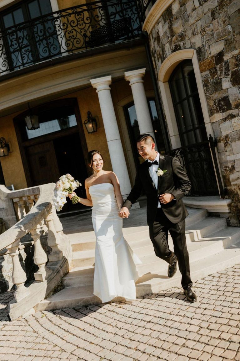 Chateau De Harpe Weddings Chateau De Harpe Wedding Photos Chateau De Harpe Cost Castle Wedding Venues Oregon Chateau De Harpe Weddings Packages Kayla Esparza P 1 768x1152