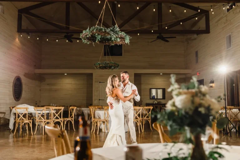 Edison Lights Fairy Lights Private Last Dance Reception Wedding 1024x683 1 768x512
